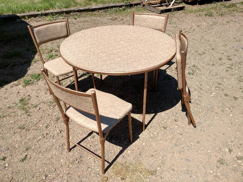 lot 132 image: Card Table & (4) Chairs...
