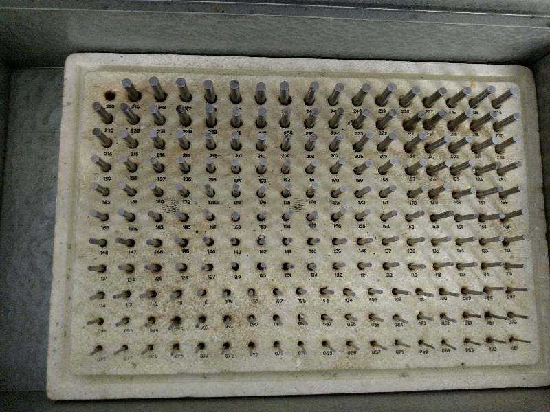lot 137 image: Doall Plug Gage Set .061-.249...