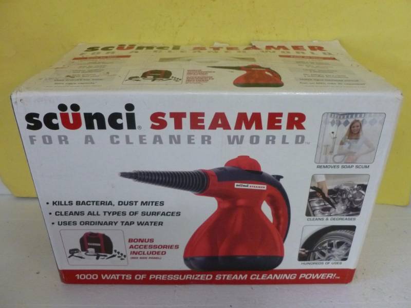 lot 20 image: Scunci Steamer