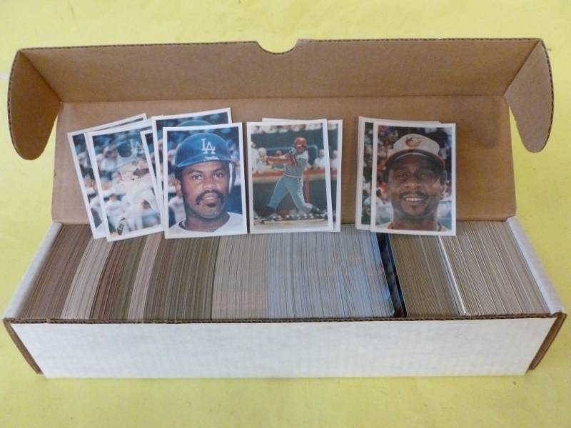 lot 47 image: Sports Cards