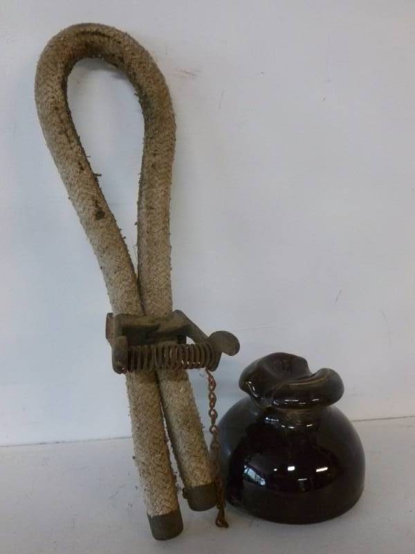 lot 80 image: Vintage Tool