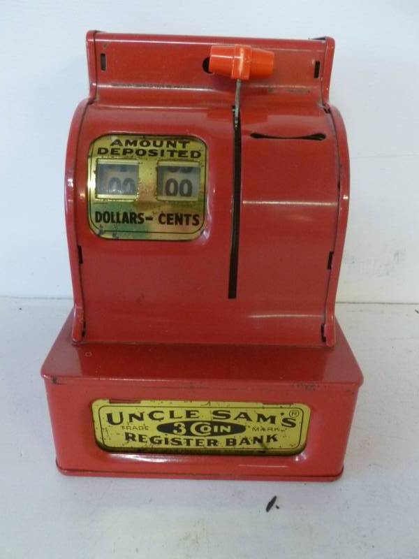 lot 134 image: Vintage Coin Bank