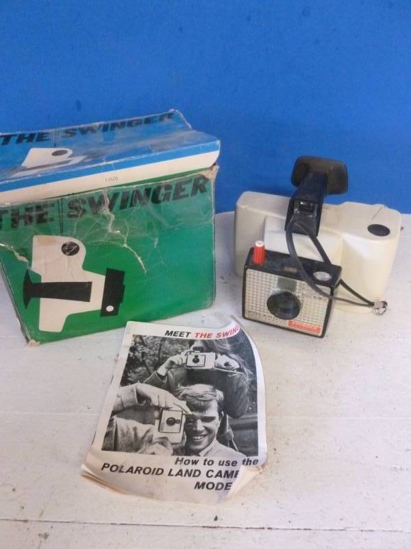 lot 149 image: Vintage Camera
