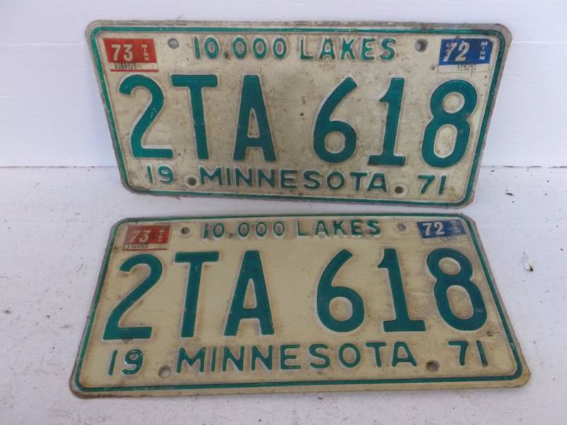 lot 175 image: Vintage License Plate