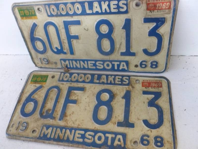 lot 176 image: Vintage License Plate