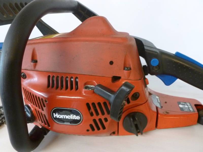 lot 213 image: Homelite Chain Saw