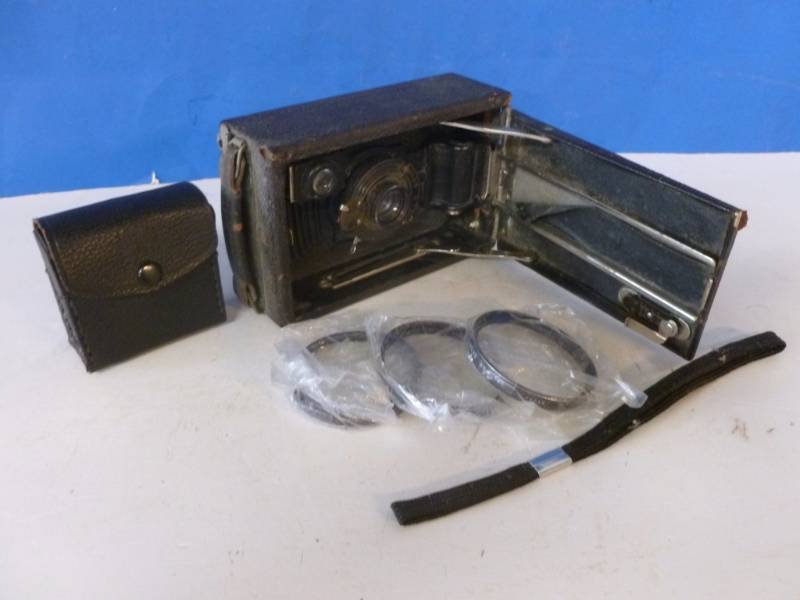 lot 217 image: Vintage Camera