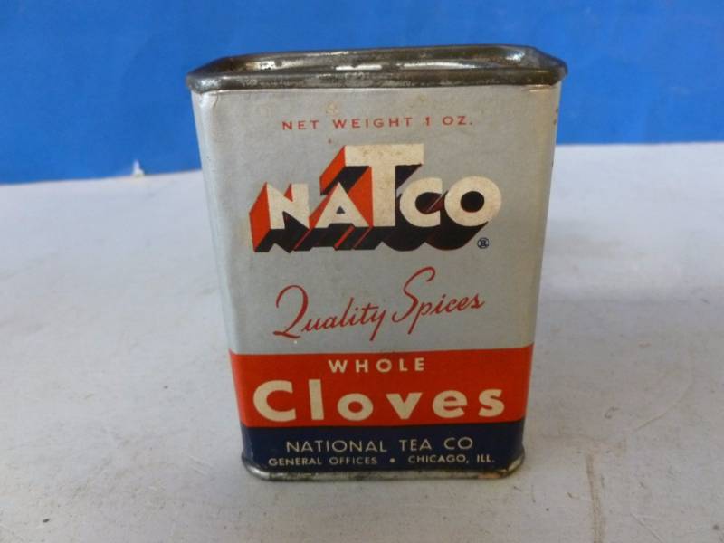 lot 261 image: Vintage Container