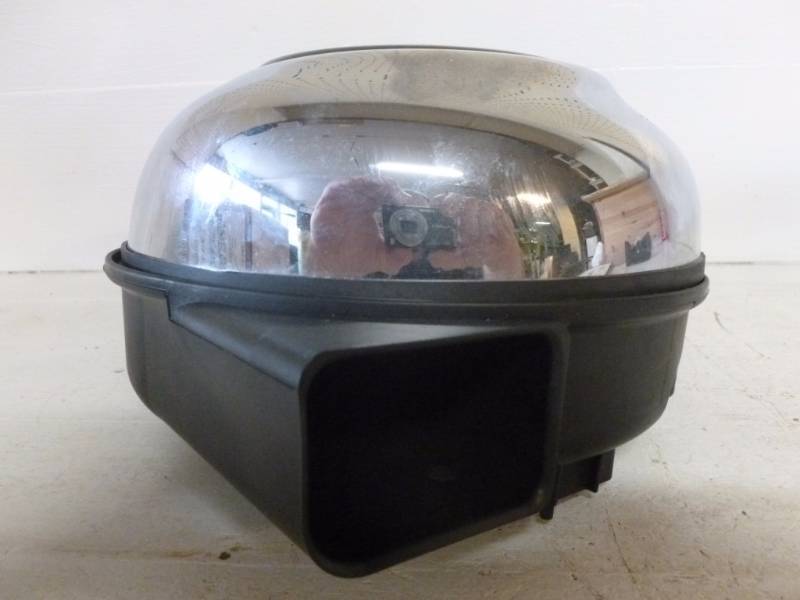 lot 287 image: New Harley Davidson Part