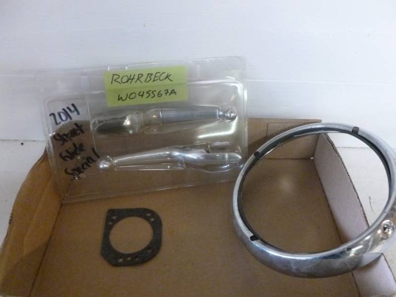 lot 288 image: Harley Davidson Parts