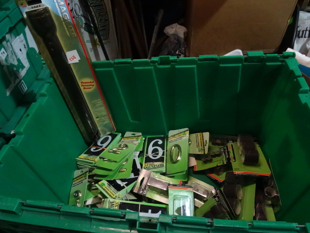 NEW ENTIRE BIN incl. MagLight D-Cel...