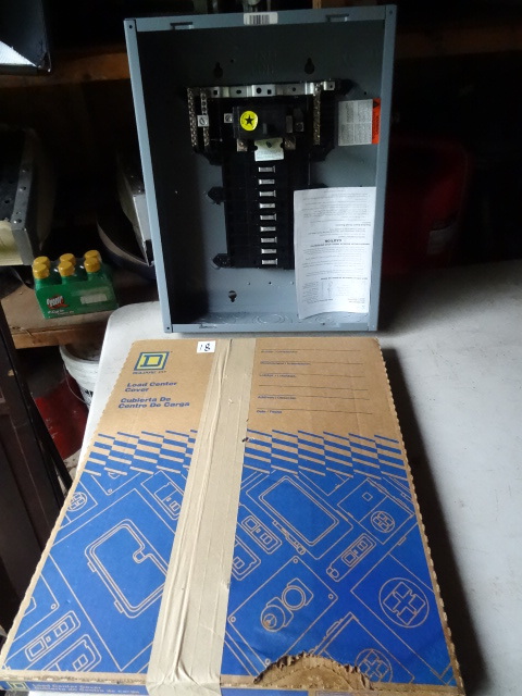 lot 18 image: Square D 100 amp main breaker panel...