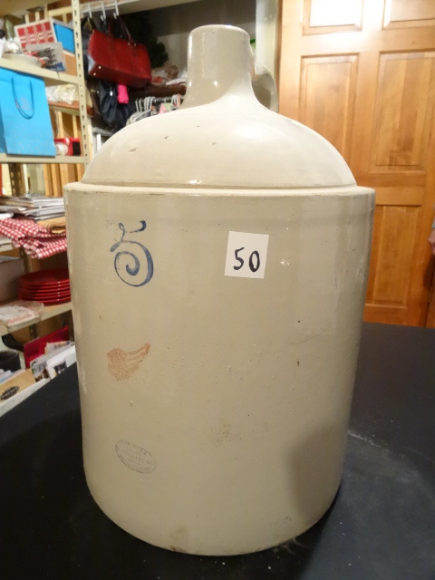 lot 50 image: Red Wing jug #5. Very good conditio...