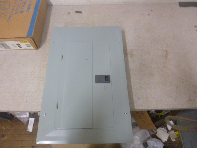 lot 6 image: Eaton Cutler-Hammer Series Indoor Main Breaker