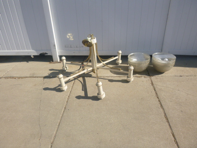 lot 14 image: Hanging Light Fixture