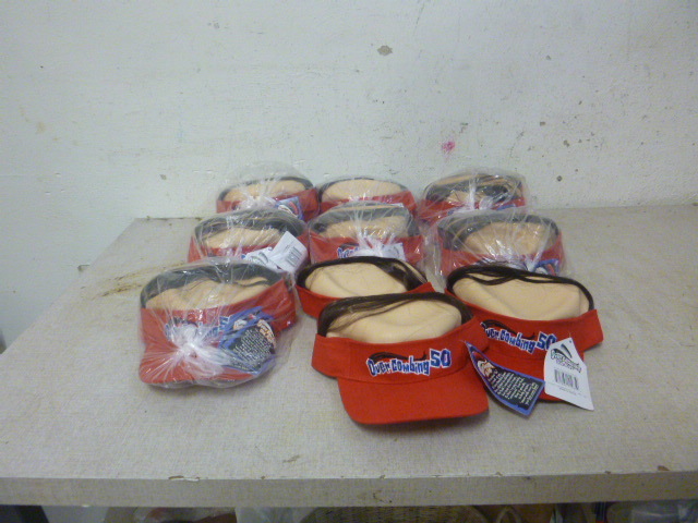 lot 41 image: 24 Over Combing 50 Hats
