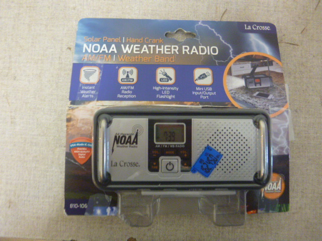 lot 49 image: LaCrosse Solar Panel Hand Crank NOAA Weather Radio