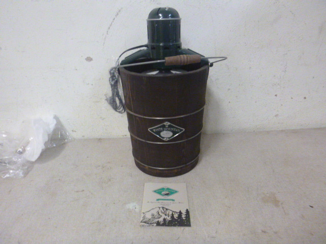 lot 65 image: NEW White Mountain Electric Ice Cream Maker