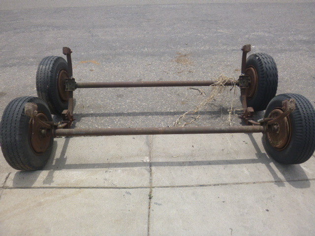 lot 71 image: Tandem Trailer Axels wit Brakes