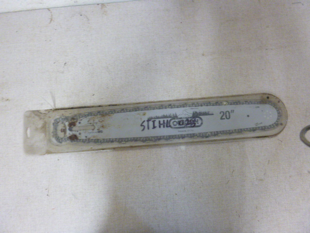 lot 121 image: Oregon Chainsaw Bar and Chain