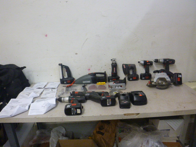 lot 128 image: Craftsman Cordless Tools