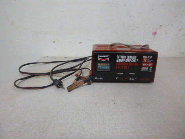 lot 141 image: Century Battery Charger