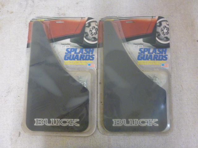 lot 170 image: 2 Pair of Buick Splash Guards