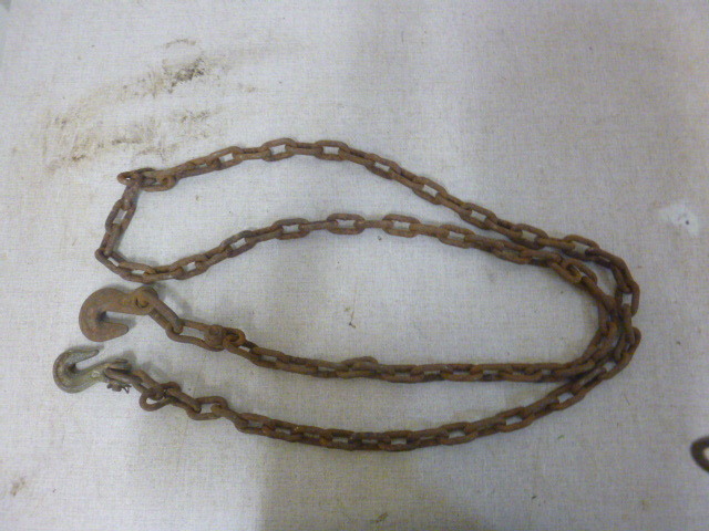 lot 189 image: Log Chain