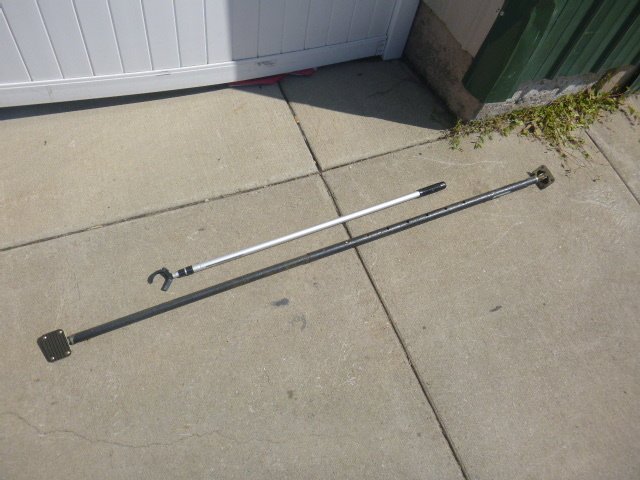 lot 218 image: Truck Load Bar