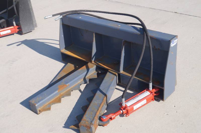 Skid Steer TreePost Puller