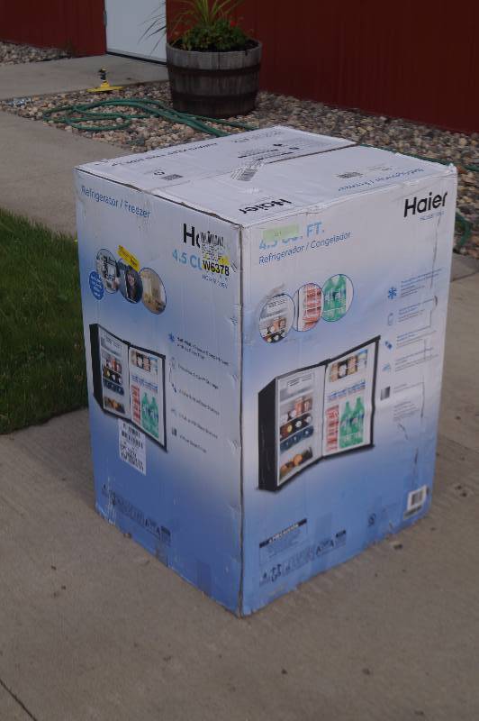 NEW Haier 4.5 cu ft Mini Fridge