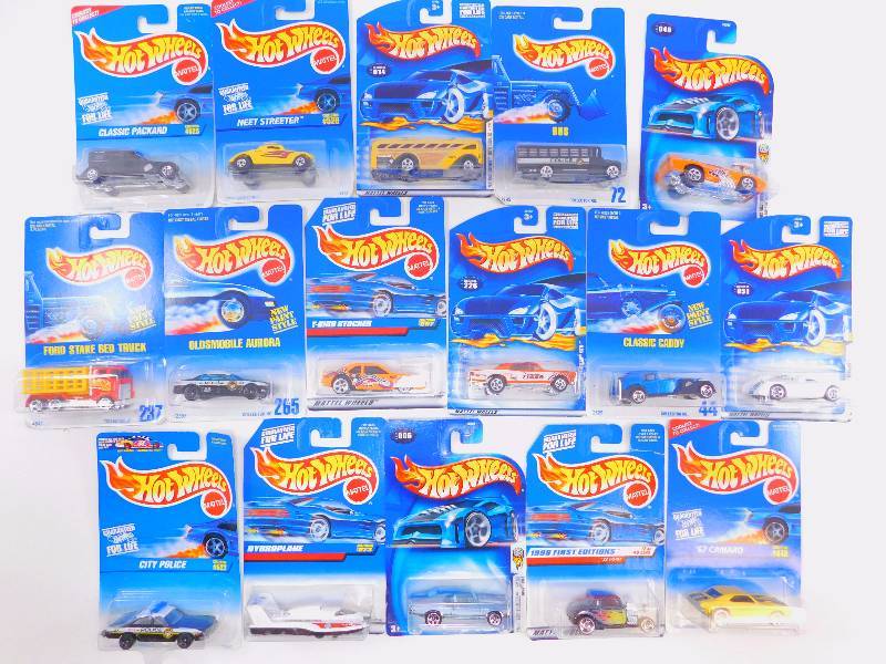 Lot Of Hot Wheels Cars