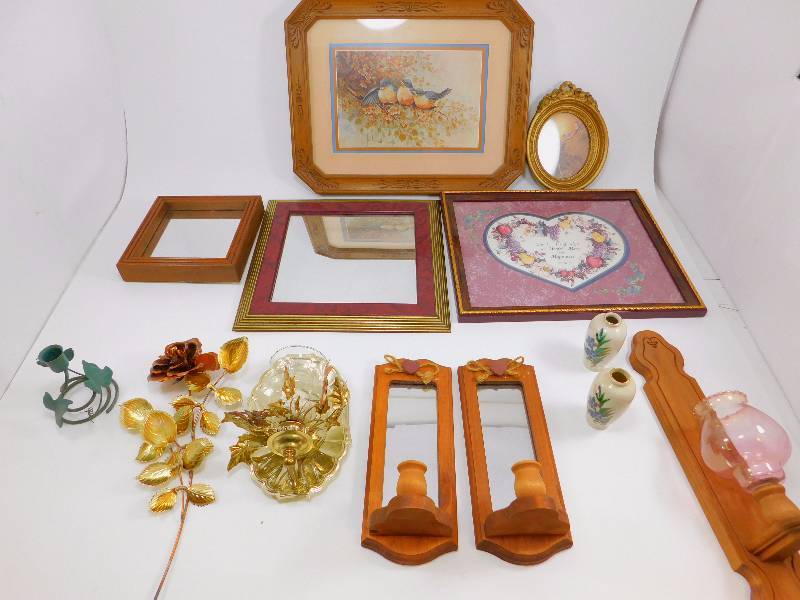 Lot Of Vintage Home Interior pieces