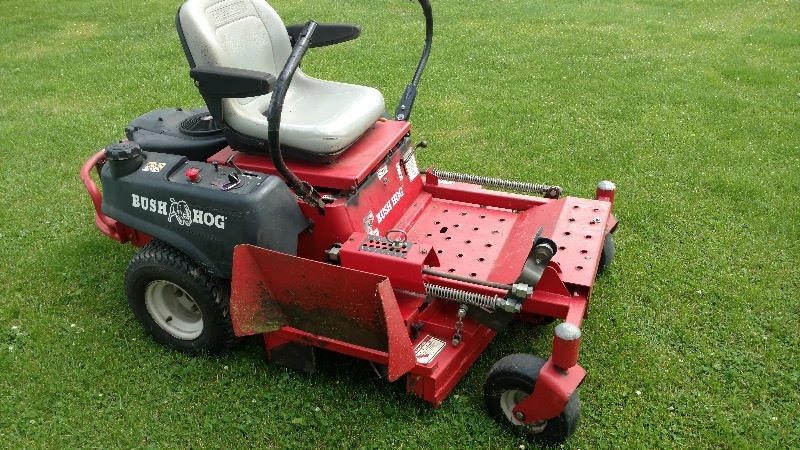 BUSH HOG EZ 2044B1