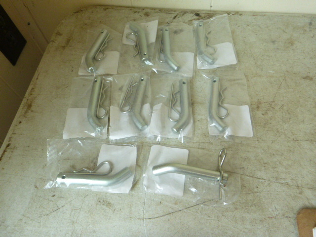 lot 22 image: 10 Valley Hitch Pins