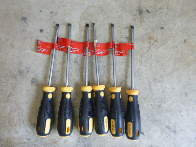 lot 67 image: 6 Ultra Steel Slotted Screwdrivers