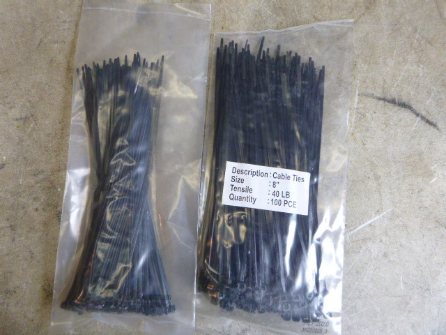 lot 71 image: 2 Bags of 8 Cable Ties