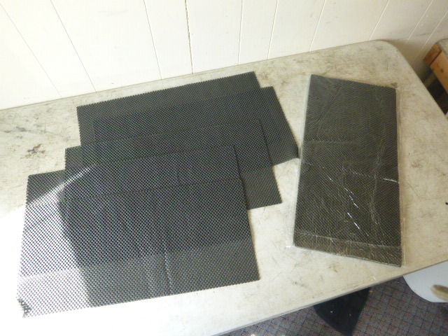 lot 76 image: 2 Packs of Toolbox Liners