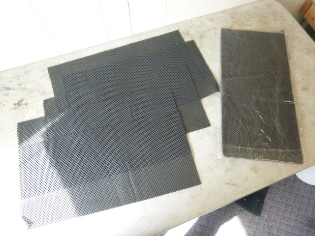 lot 77 image: 2 Packs of Toolbox Liners