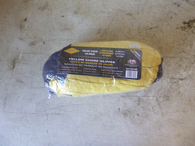 lot 117 image: 10 Pair of Diamondback Yellow Chore Gloves