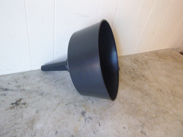 lot 130 image: Scepter Funnel