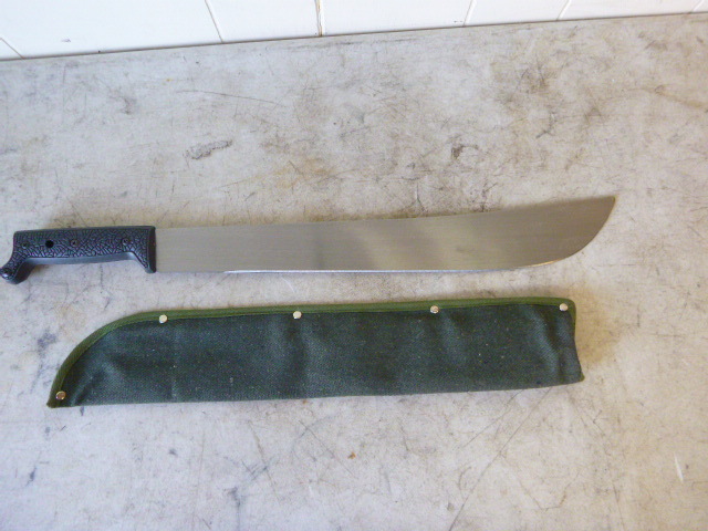 lot 141 image: Machete