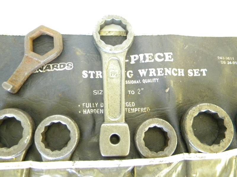 lot 21 image: 6 piece Striking Wrench Set