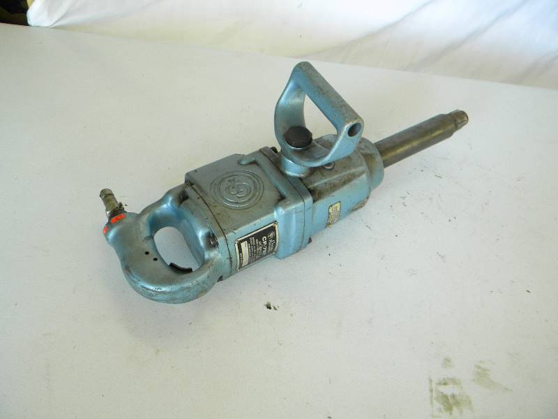 lot 26 image: Chicago Pneumatic Impact Tool