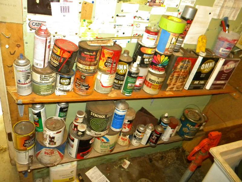lot 40 image: Auto Body Fiberglass Material And Miscellaneous Paint Lot
