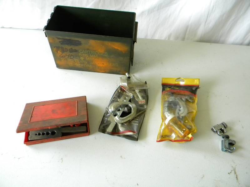 lot 52 image: Flaring Tool Set
