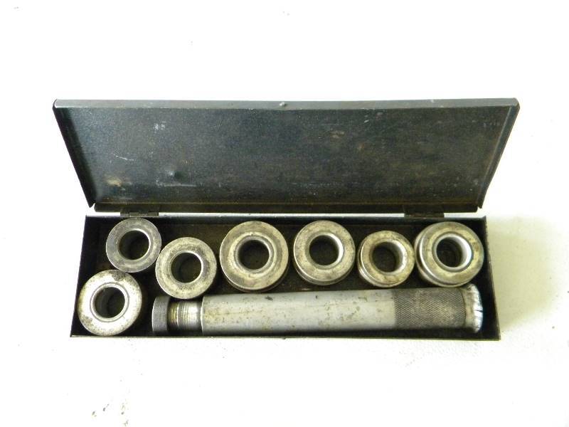 lot 73 image: Blue Point Bushing Driver Set