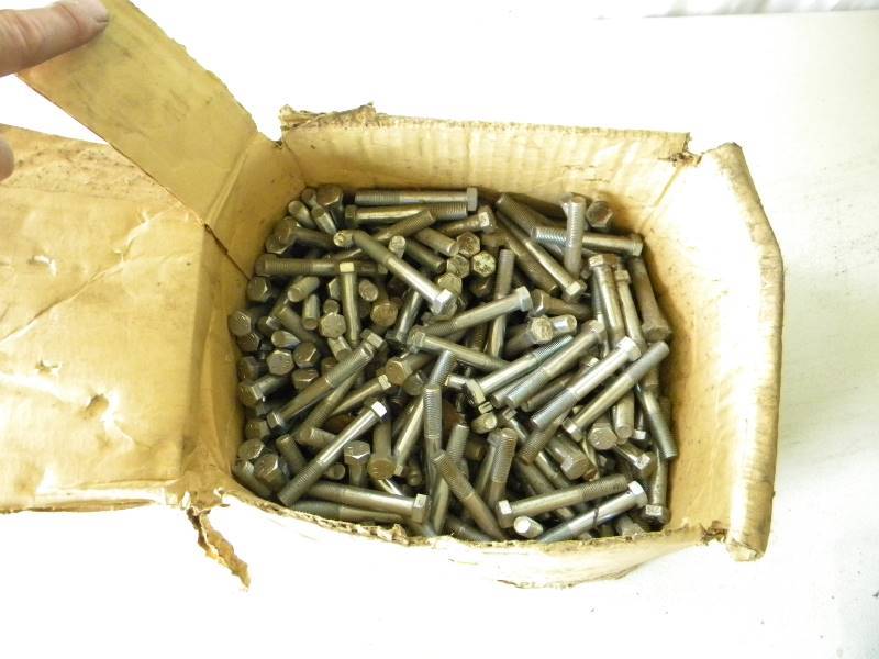 lot 75 image: Hex.HD. Bolts
