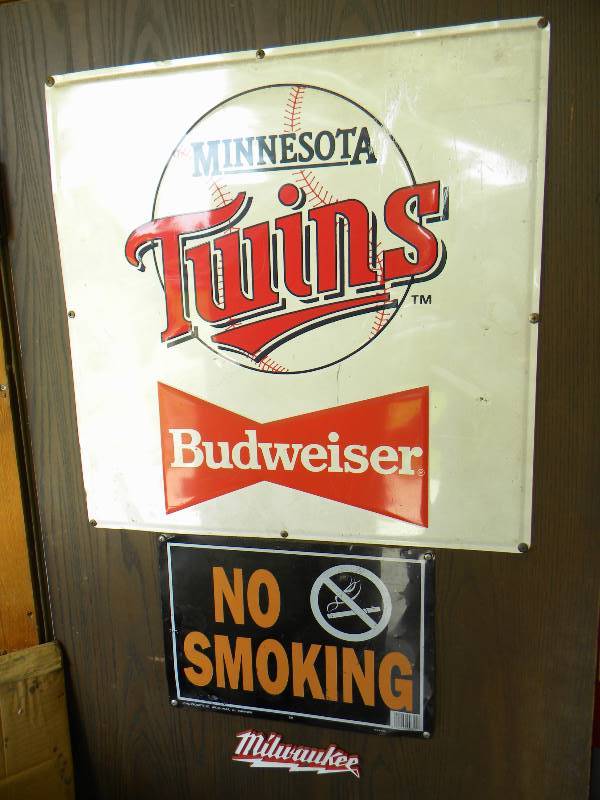 lot 97 image: Vintage Twin Baseball Budweiser Sign Lot