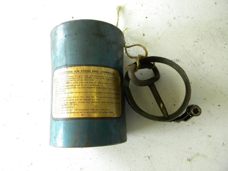 lot 105 image: Piston Ring Compressor